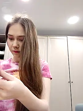 Snapshot of SashaMeow chatting on 02-17-25, 04:06 SashaMeow online show from 02-17-25, 04:06