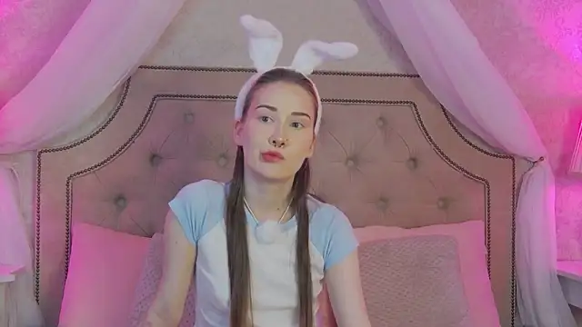 SashaMeow online show from 04-03-26, 04:57