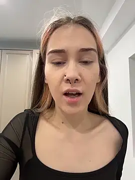 SashaMeow online show from 04-28-26, 04:22