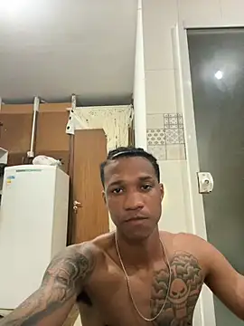 Snapshot of Muzao chatting on 02-10-26, 10:53 Muzao online show from 02-10-26, 10:53