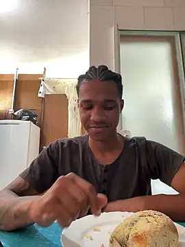 Snapshot of Muzao chatting on 01-17-26, 08:34 Muzao online show from 01-17-26, 08:34