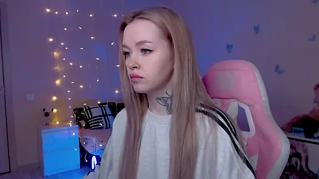 Naughty Mable online show from 03-25-26, 12:11