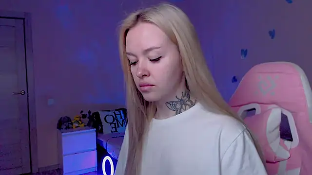 Naughty Mable online show from 04-28-26, 02:27