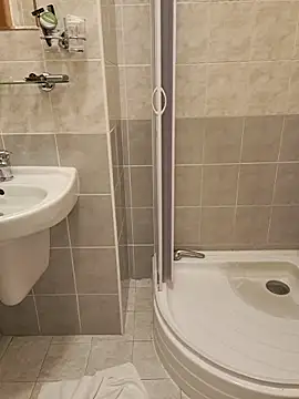 koudelka2322 online show from 12-22-25, 10:43