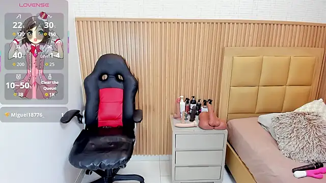 LOLAMAXI online show from 11-26-25, 03:28