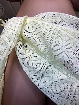 Snapshot of ahista chatting on 04-15-26, 05:06 ahista online show from 04-15-26, 05:06