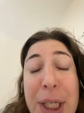 kate nicepops765432 online show from 01-03-25, 11:35