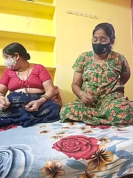 Snapshot of sivani_asha chatting on 12-21-25, 06:37 sivani asha online show from 12-21-25, 06:37