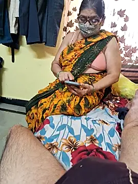 Snapshot of sivani_asha chatting on 03-05-26, 10:01 sivani asha online show from 03-05-26, 10:01