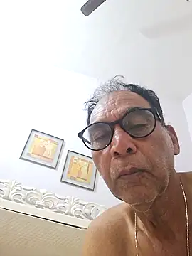 Snapshot of sivani_asha chatting on 02-08-26, 02:09 sivani asha online show from 02-08-26, 02:09