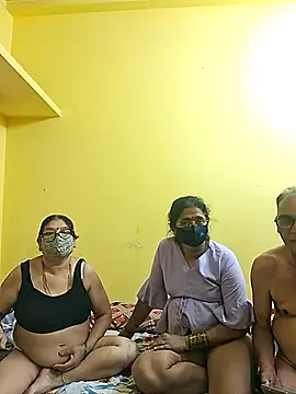 Snapshot of sivani_asha chatting on 03-01-26, 07:08 sivani asha online show from 03-01-26, 07:08