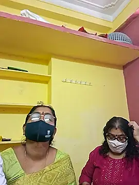 Snapshot of sivani_asha chatting on 12-15-25, 07:03 sivani asha online show from 12-15-25, 07:03