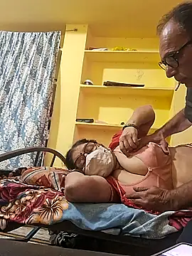 Snapshot of sivani_asha chatting on 02-15-26, 10:25 sivani asha online show from 02-15-26, 10:25