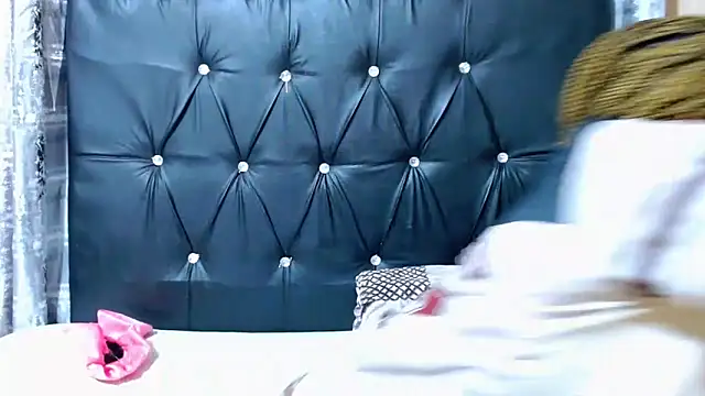 EROTIC BARBIE28 online show from 05-31-26, 05:51