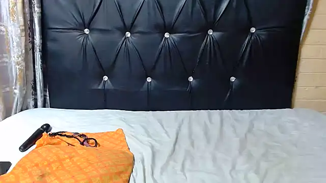 Snapshot of EROTIC_BARBIE28 chatting on 07-13-26, 06:51 EROTIC BARBIE28 online show from 07-13-26, 06:51