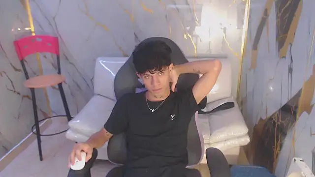 andy dan18 online show from 10-16-25, 04:37