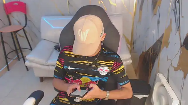 andy dan18 online show from 10-22-25, 02:16