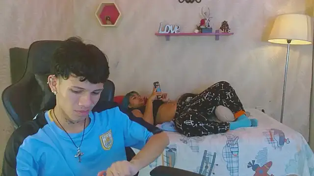 andy dan18 online show from 11-11-25, 04:13