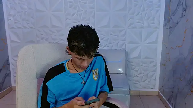 andy dan18 online show from 04-09-26, 07:31