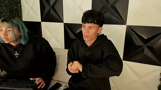 andy dan18 online show from 11-16-25, 06:34