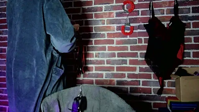 Heleneecesmecs2 online show from 03-03-25, 10:20