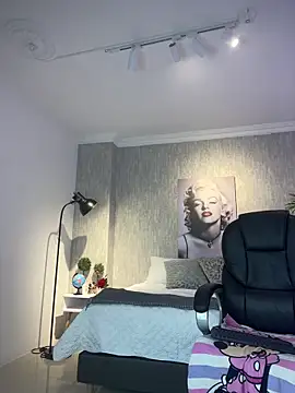 samy xoxox online show from 01-16-25, 05:42