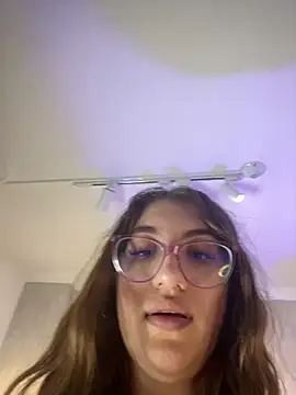 samy xoxox online show from 12-30-24, 09:05