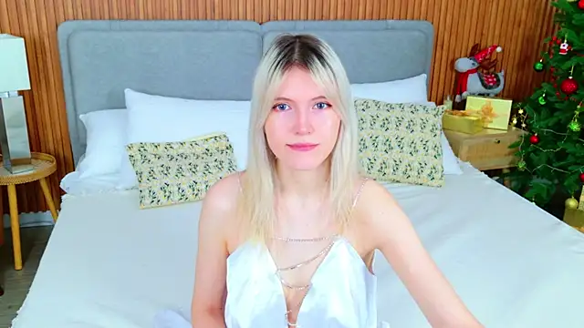 NellieLoyns online show from 01-13-26, 05:28