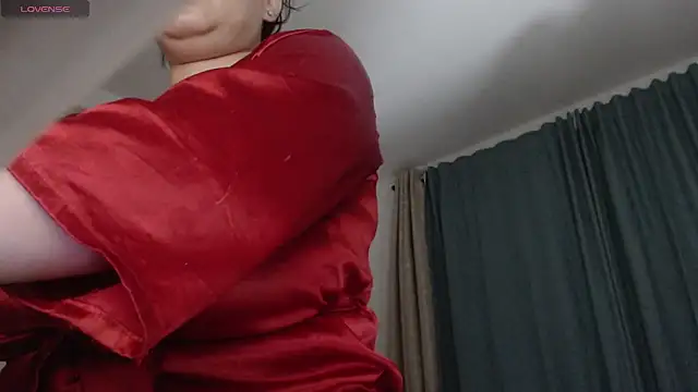 MommyHelpsmee online show from 10-29-25, 07:29