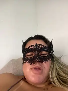 Casadadelicia26 online show from 06-02-26, 05:46