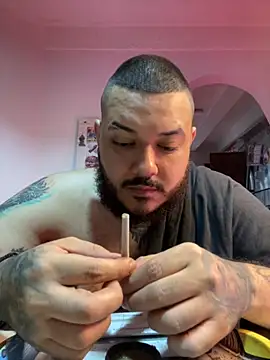 El Titan1998 online show from 11-05-25, 08:45