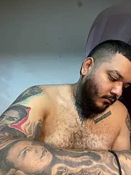 El Titan1998 online show from 03-04-26, 12:46