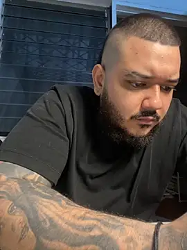 El Titan1998 online show from 11-13-25, 10:57