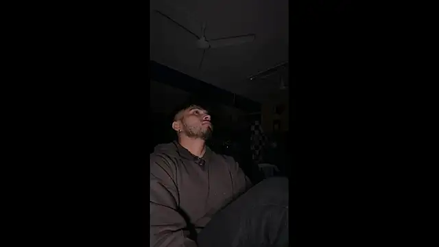 Beboteejoel online show from 09-25-25, 01:33