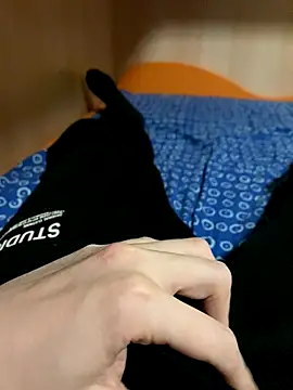 Dvddd online show from 11-27-25, 06:19