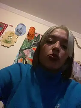 Snapshot of BlueStoneX chatting on 06-16-26, 10:59 BlueStoneX online show from 06-16-26, 10:59