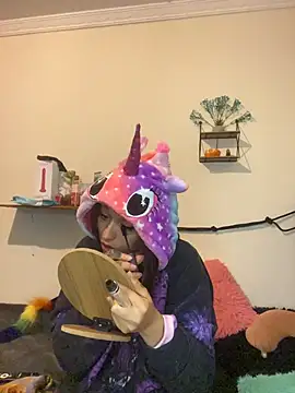 BlueStoneX online show from 12-22-25, 06:57