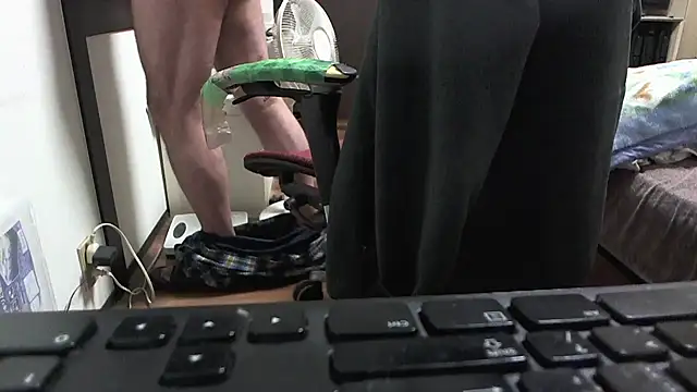 069kinchan online show from 12-15-25, 01:28