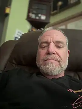 Jefloves68 online show from 11-11-25, 08:03