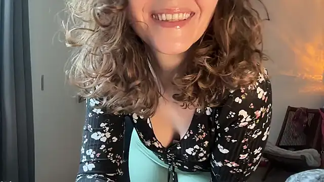 leahsparkles online show from 03-22-26, 03:13