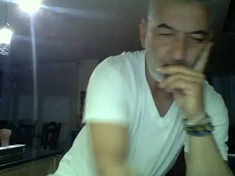 kevincumporn online show from 12-20-25, 03:20