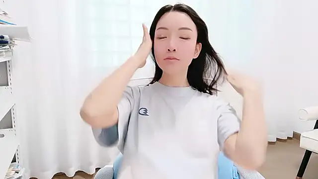 Lucky-kaka999 online show from 10-31-25, 01:46