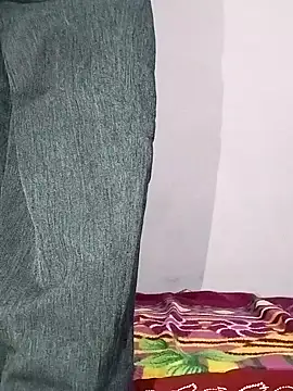 cute monu online show from 02-04-25, 03:54