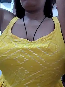 cute monu online show from 10-15-25, 01:37