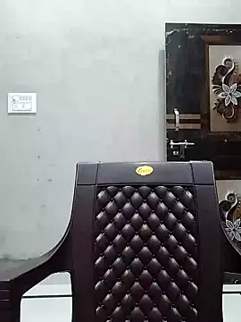 cute monu online show from 01-19-25, 04:22