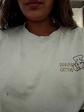 cute monu online show from 10-16-25, 01:58