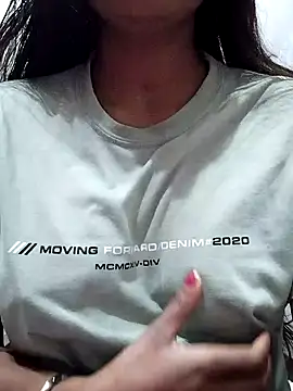 cute monu online show from 01-25-25, 03:09