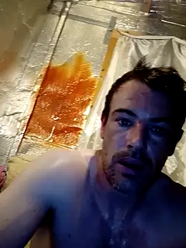 Snapshot of Eddyfrancis87 chatting on 09-29-25, 10:59 Eddyfrancis87 online show from 09-29-25, 10:59