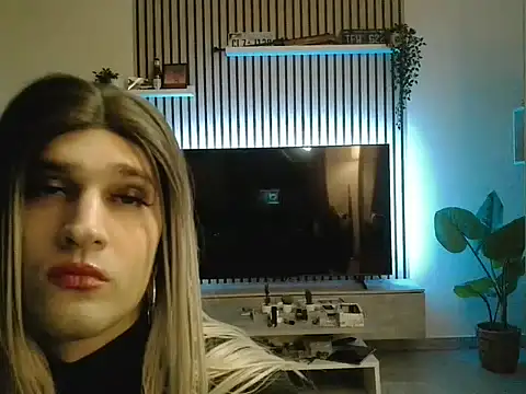 NoraInMask online show from 01-16-26, 08:57