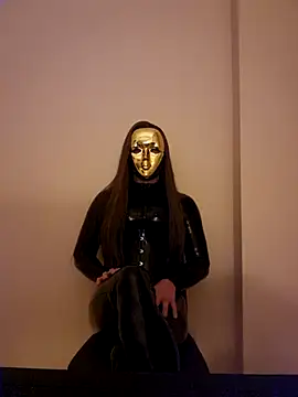 NoraInMask online show from 02-23-25, 08:11